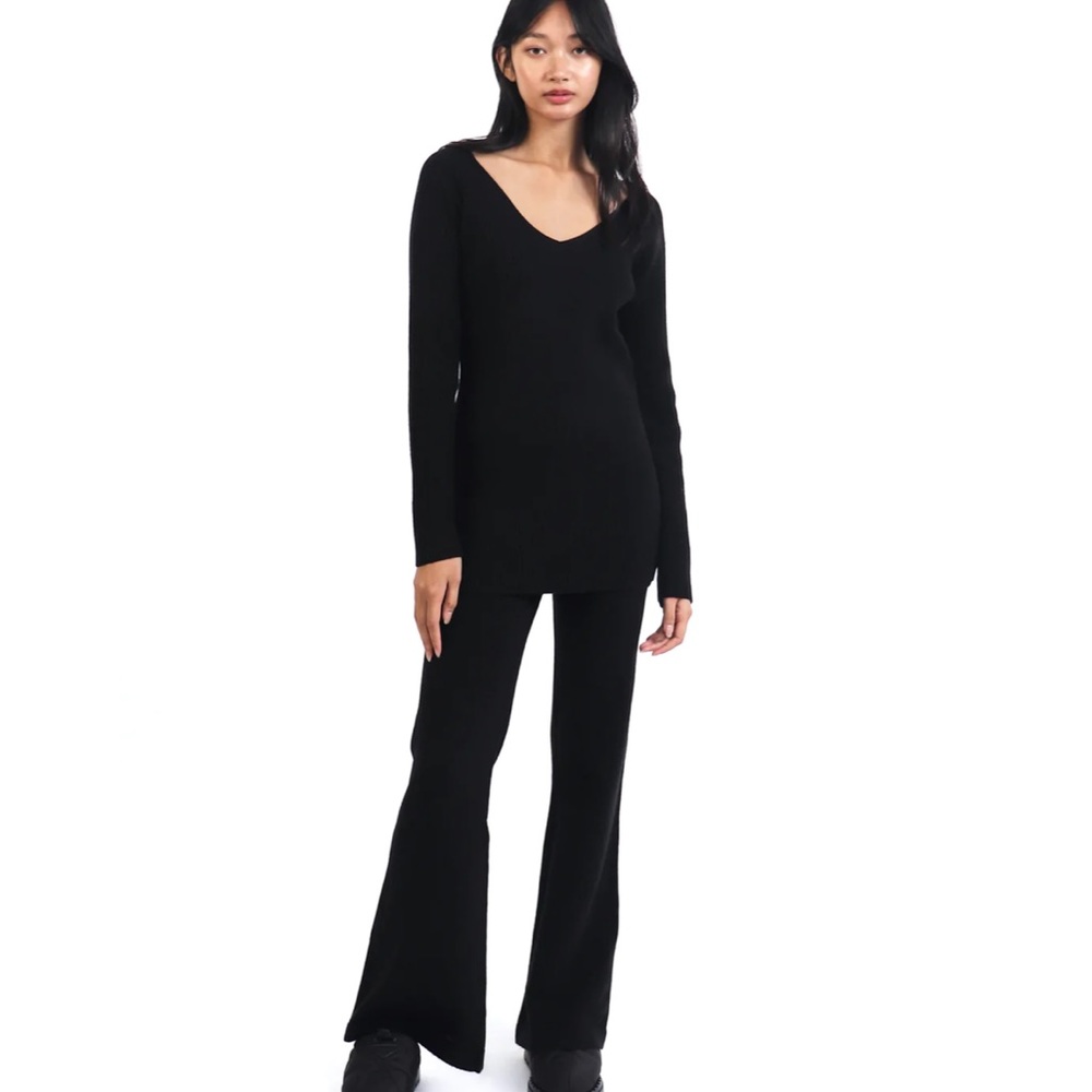 NWT Beulah Cashmere Blend Knit Set